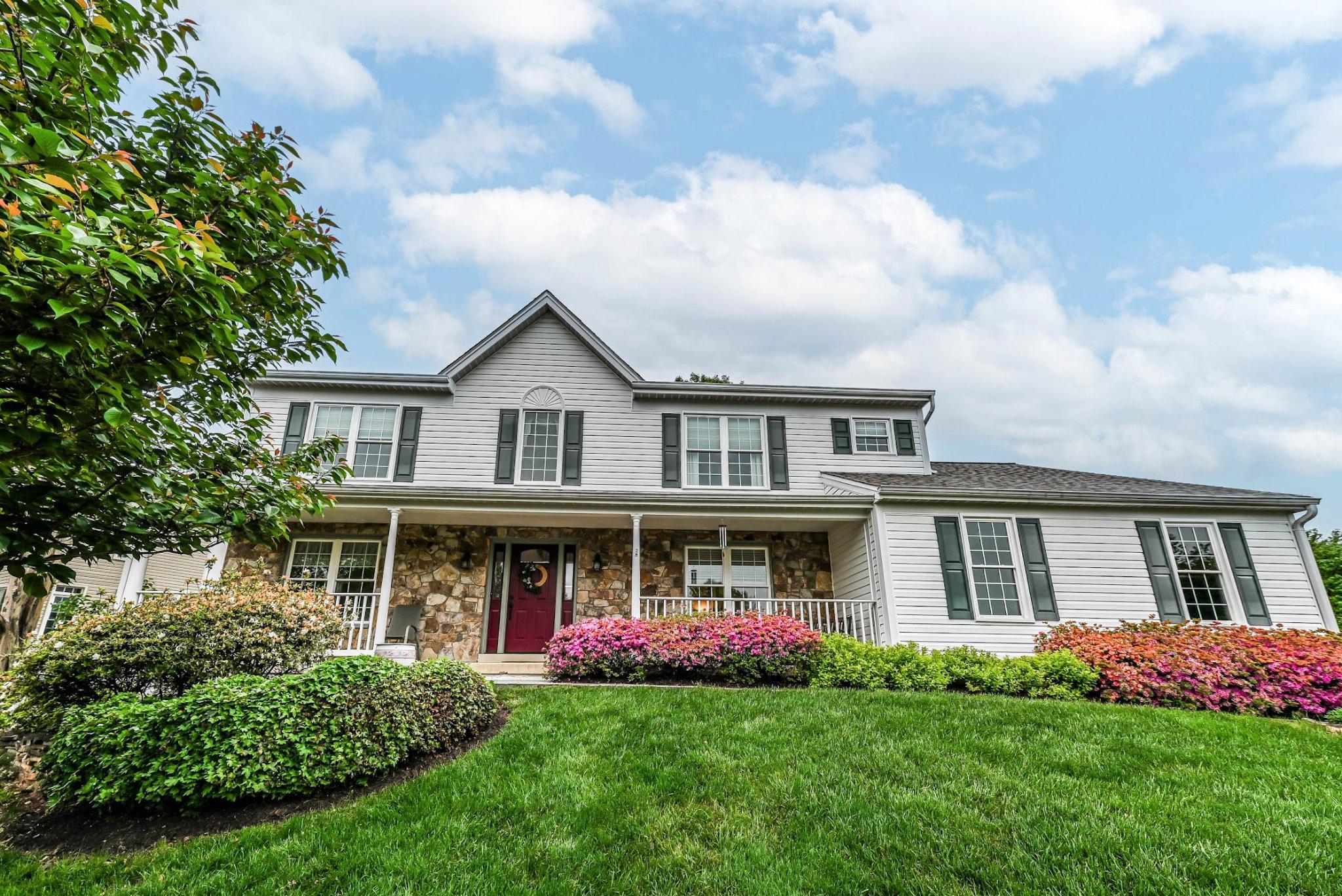 20595 Shadow Woods Court, Sterling