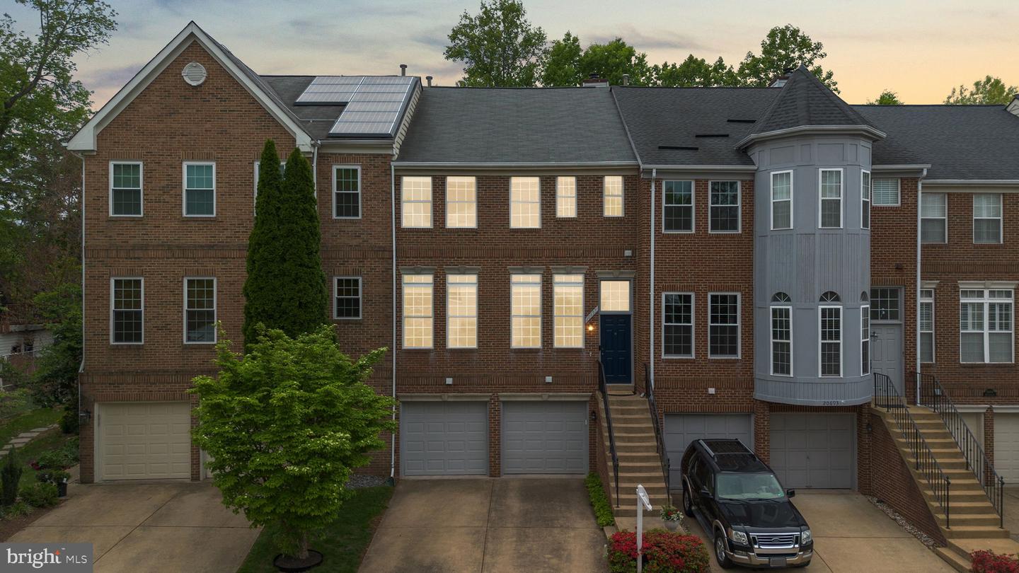 20695 Riptide Square, Sterling