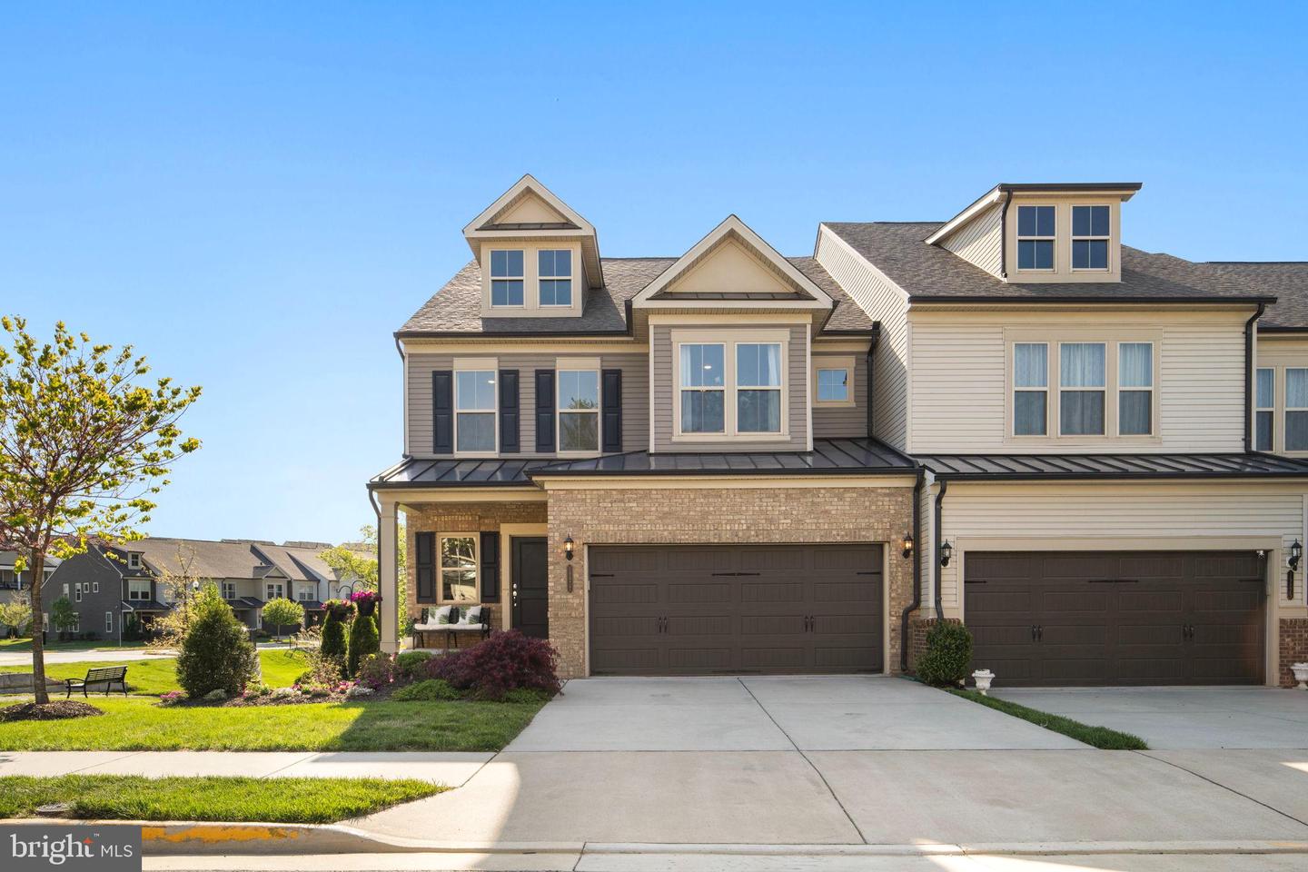 19877 Silvery Blue Terrace, Ashburn