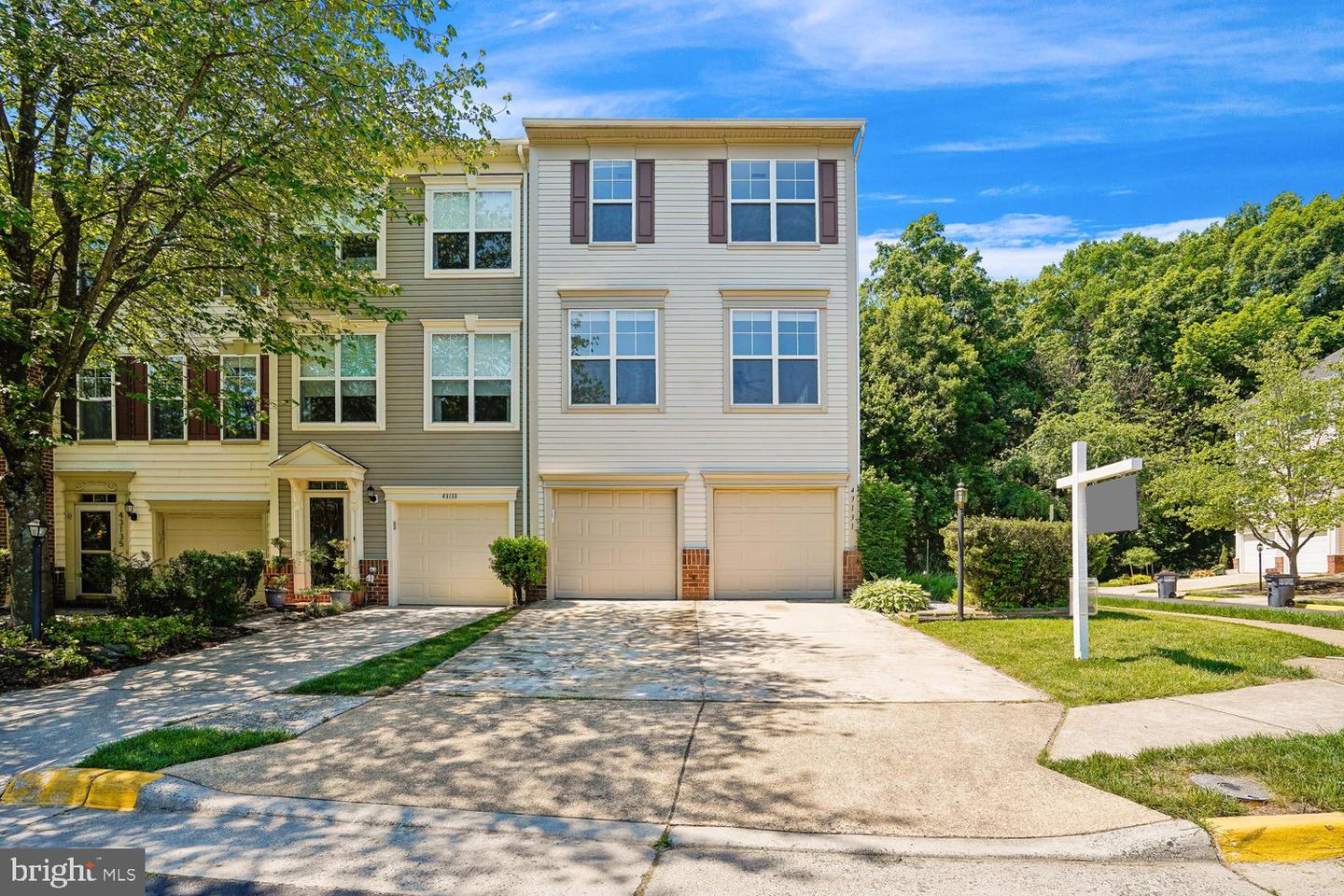 43131 Huntsman Square, Broadlands