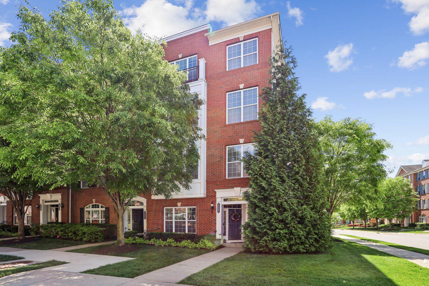 43087 Thoroughfare Gap Terrace, Ashburn