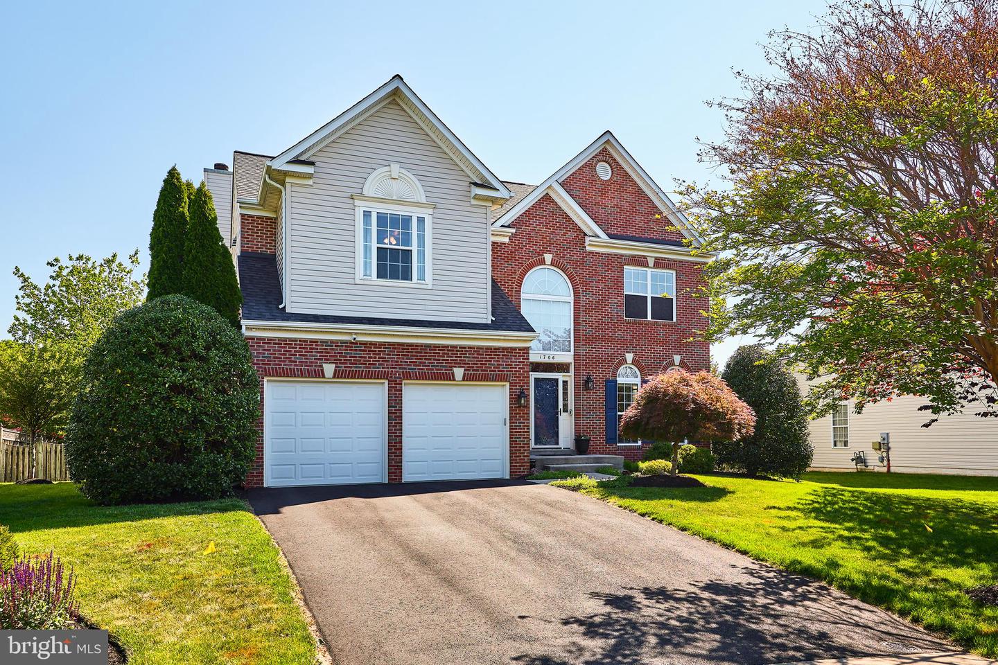 1706 Revere Court NE, Leesburg