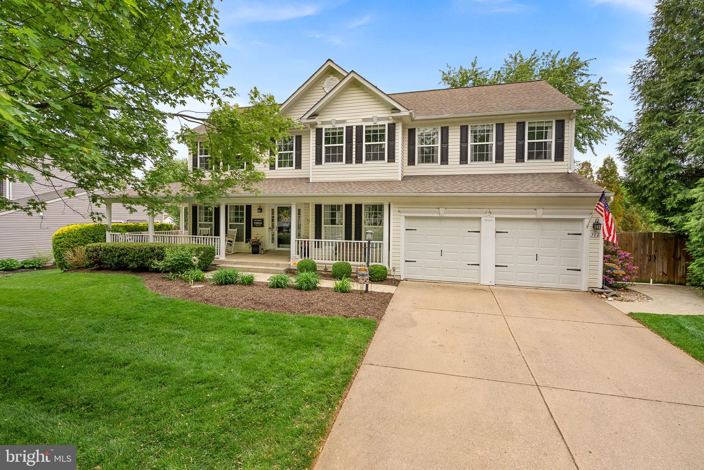 312 Locust Grove Drive, Purcellville