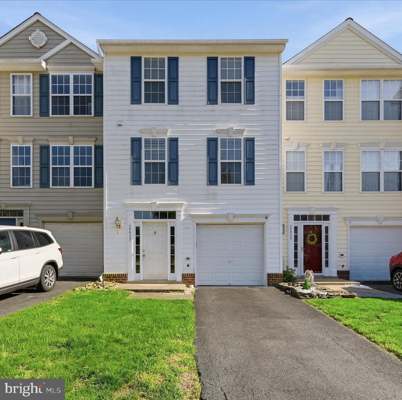 35937 Clover Terrace, Round Hill