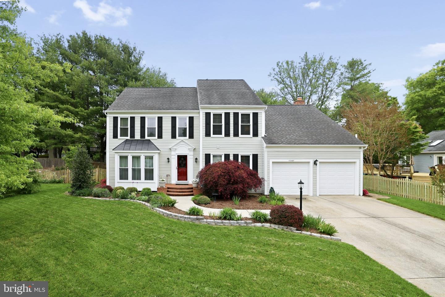 17288 Pickwick Drive, Purcellville