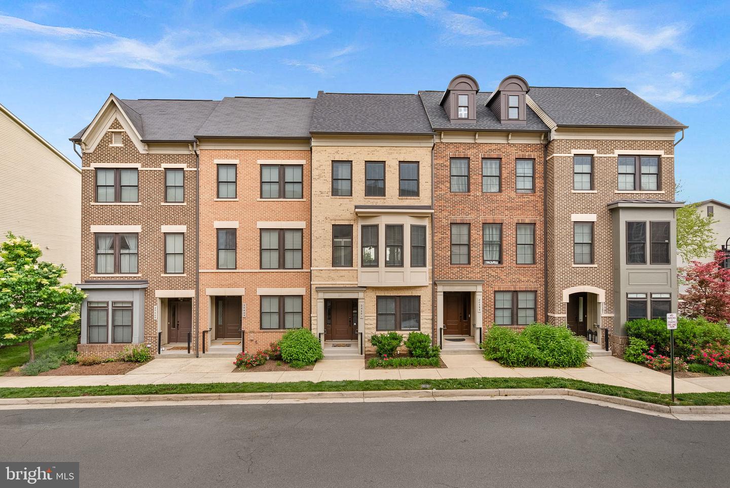 20401 Codman Drive, Ashburn