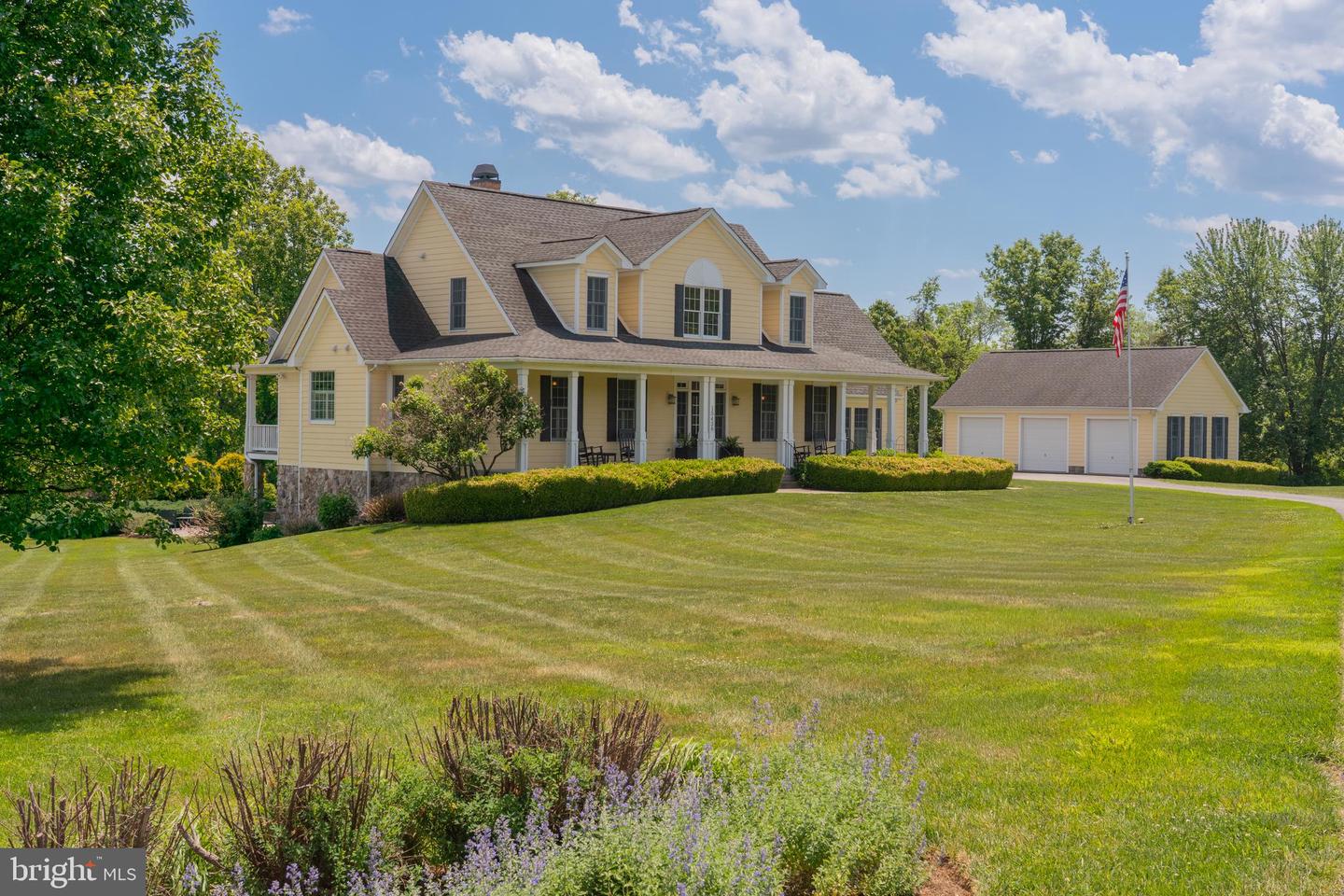15438 Hillsboro Road, Hillsboro