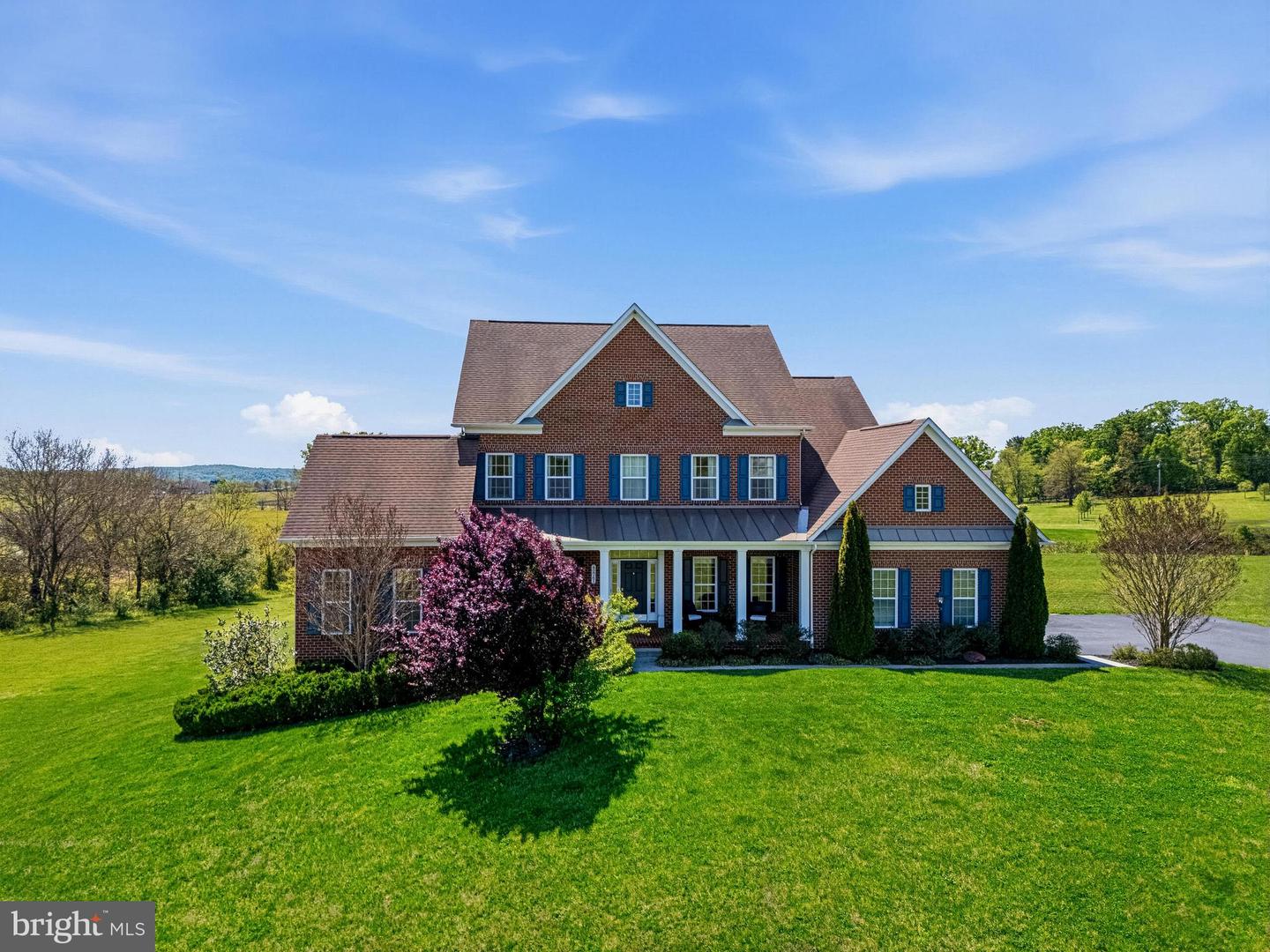 42761 Prairie Merlin Court, Leesburg