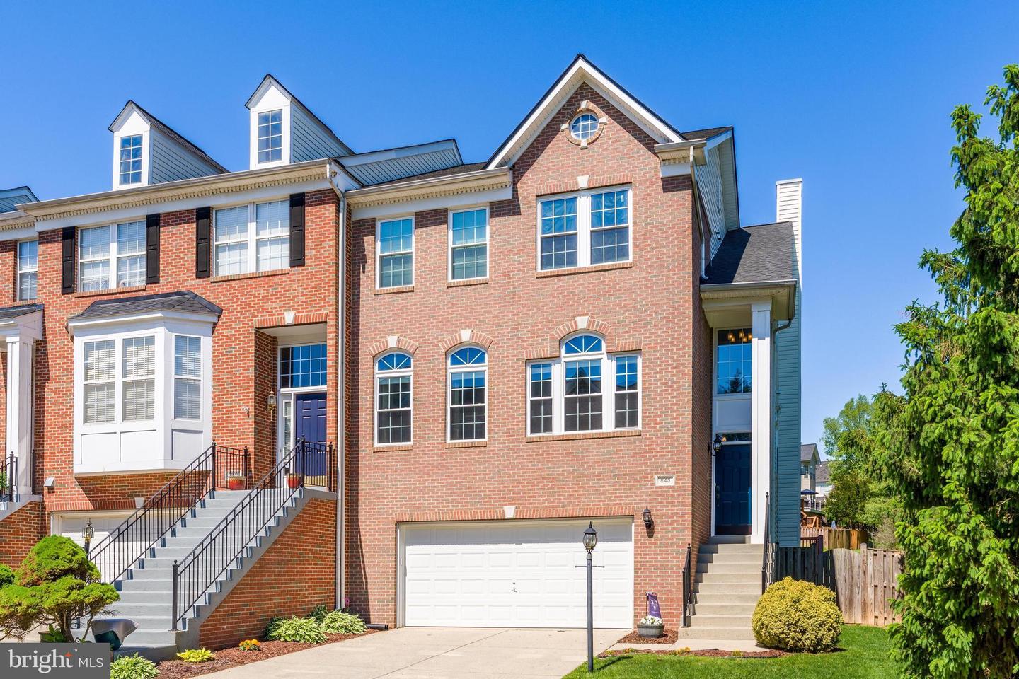 843 Revelstore Terrace NE, Leesburg