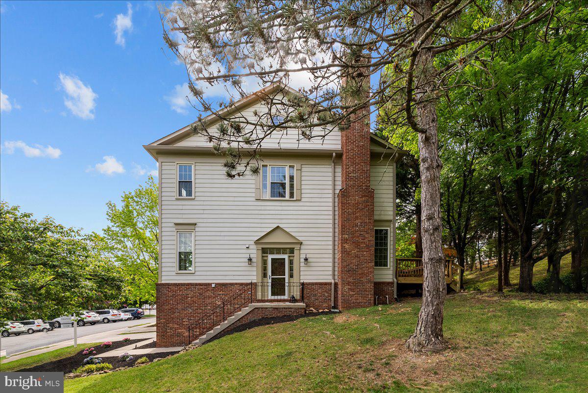 671 Burnside Terrace SE, Leesburg