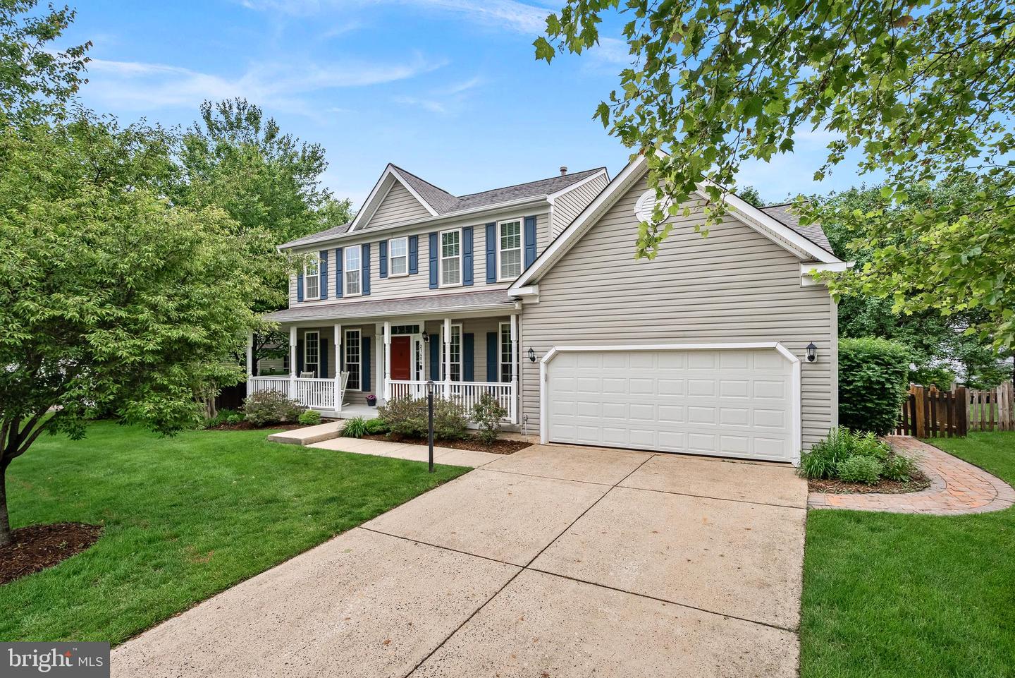 21404 Chickacoan Trail Drive, Broadlands