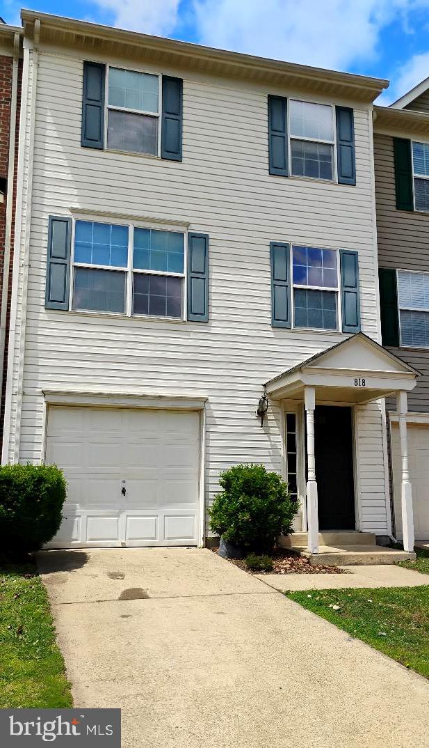 818 Vanderbilt Terrace SE, Leesburg