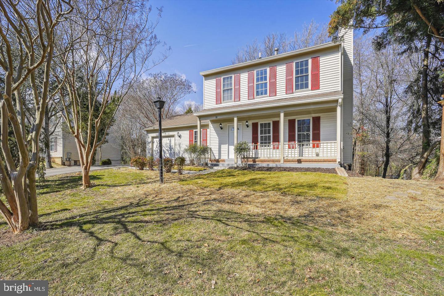 10 Red Wing Court, Sterling