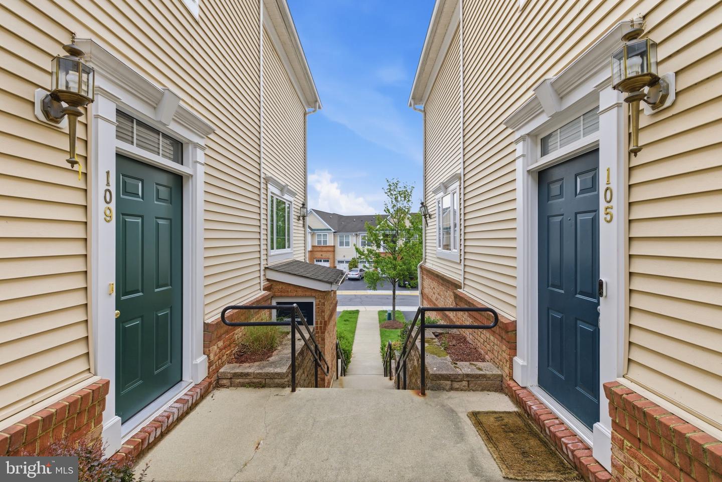 43905 Hickory Corner Terrace #105