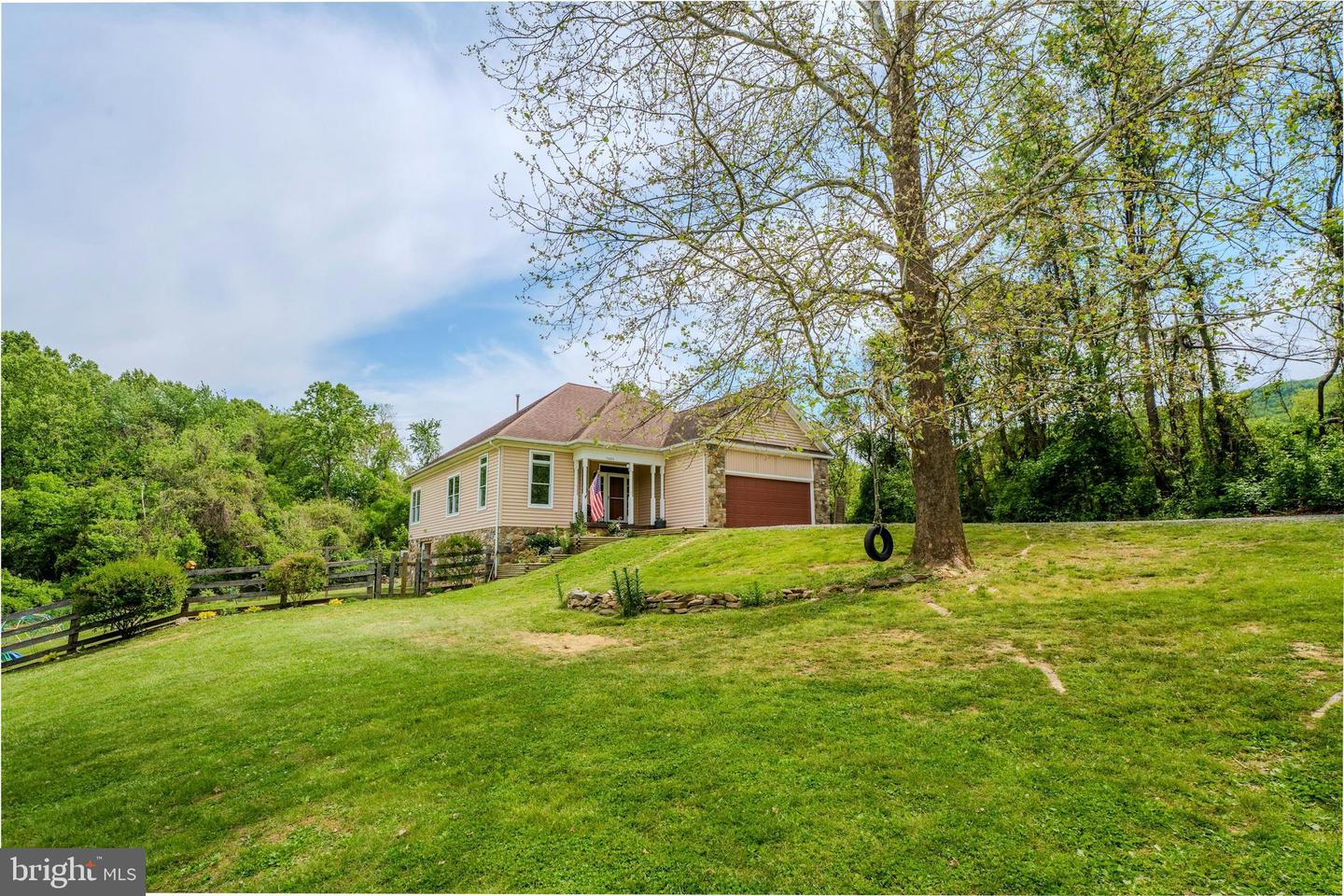 11404 Russell Road, Hillsboro