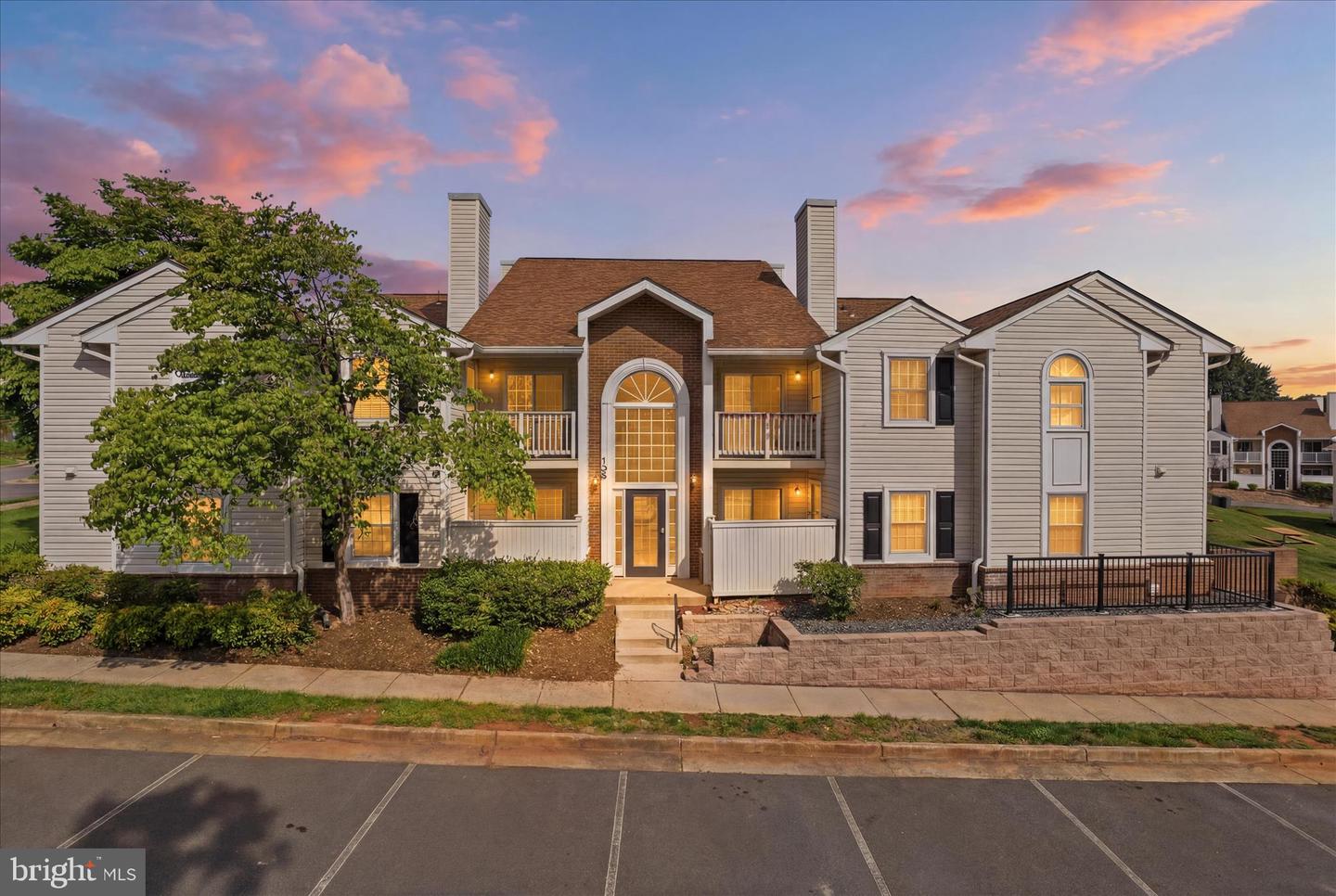 105 Westwick Court #8, Sterling