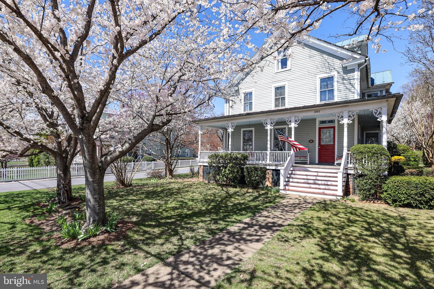301 E Main Street
