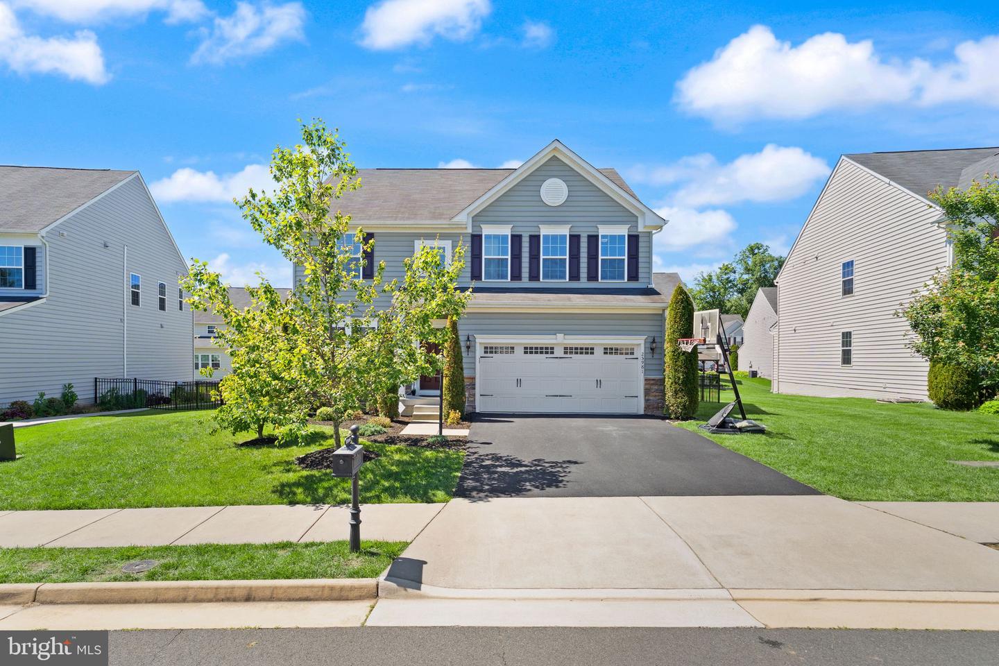 25981 Royston Pass Circle