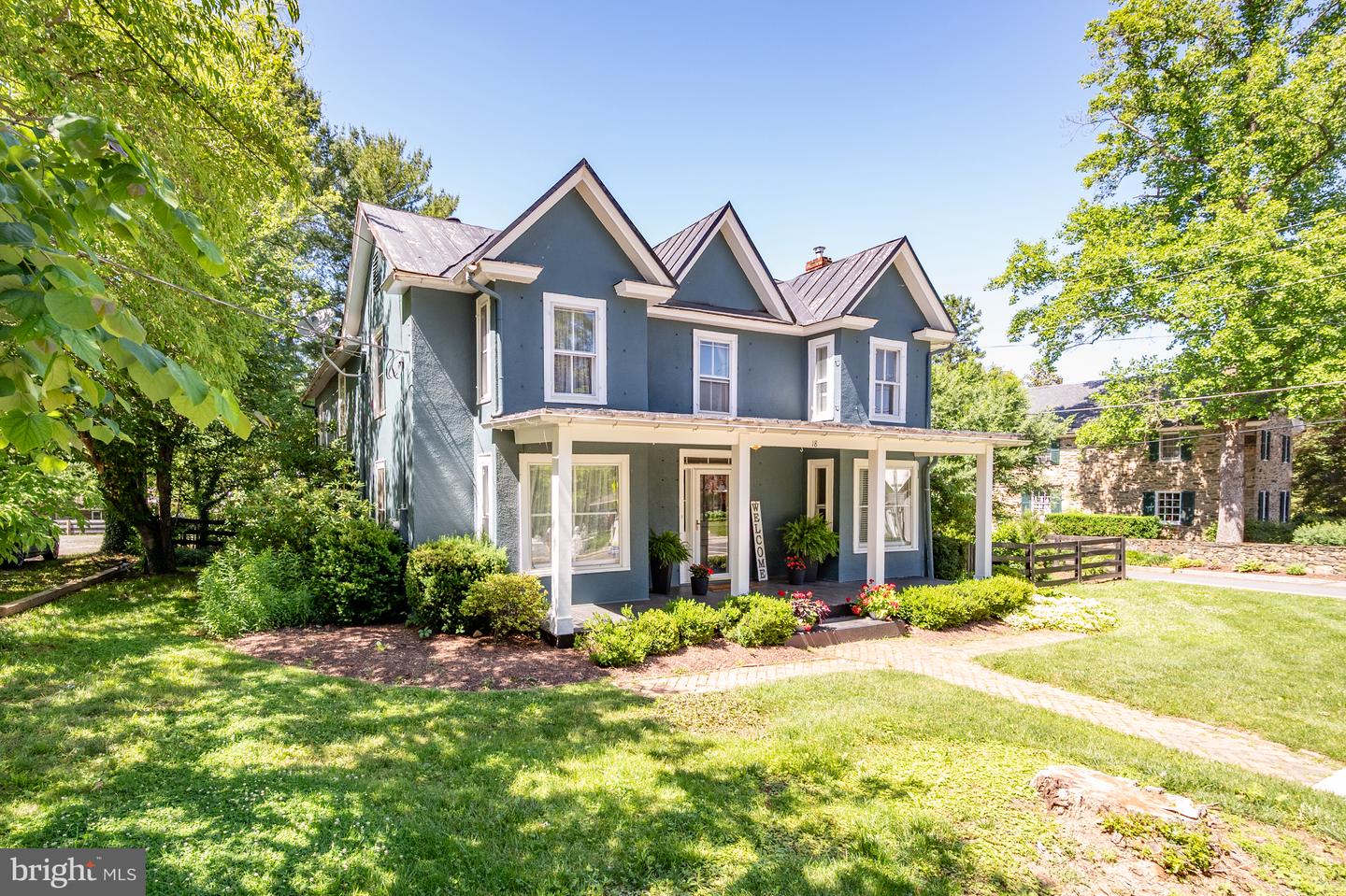 18 E Loudoun Street