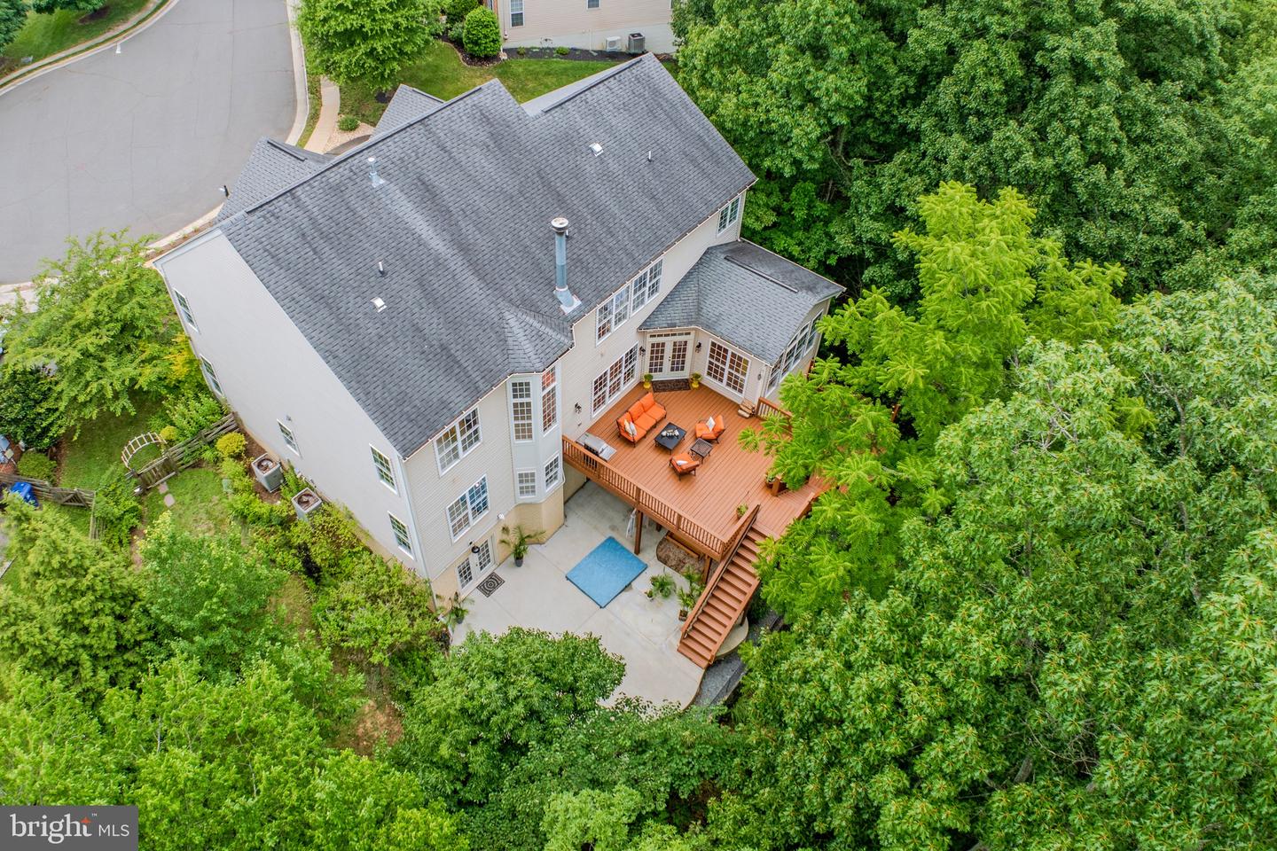 106 Calvary Court SE