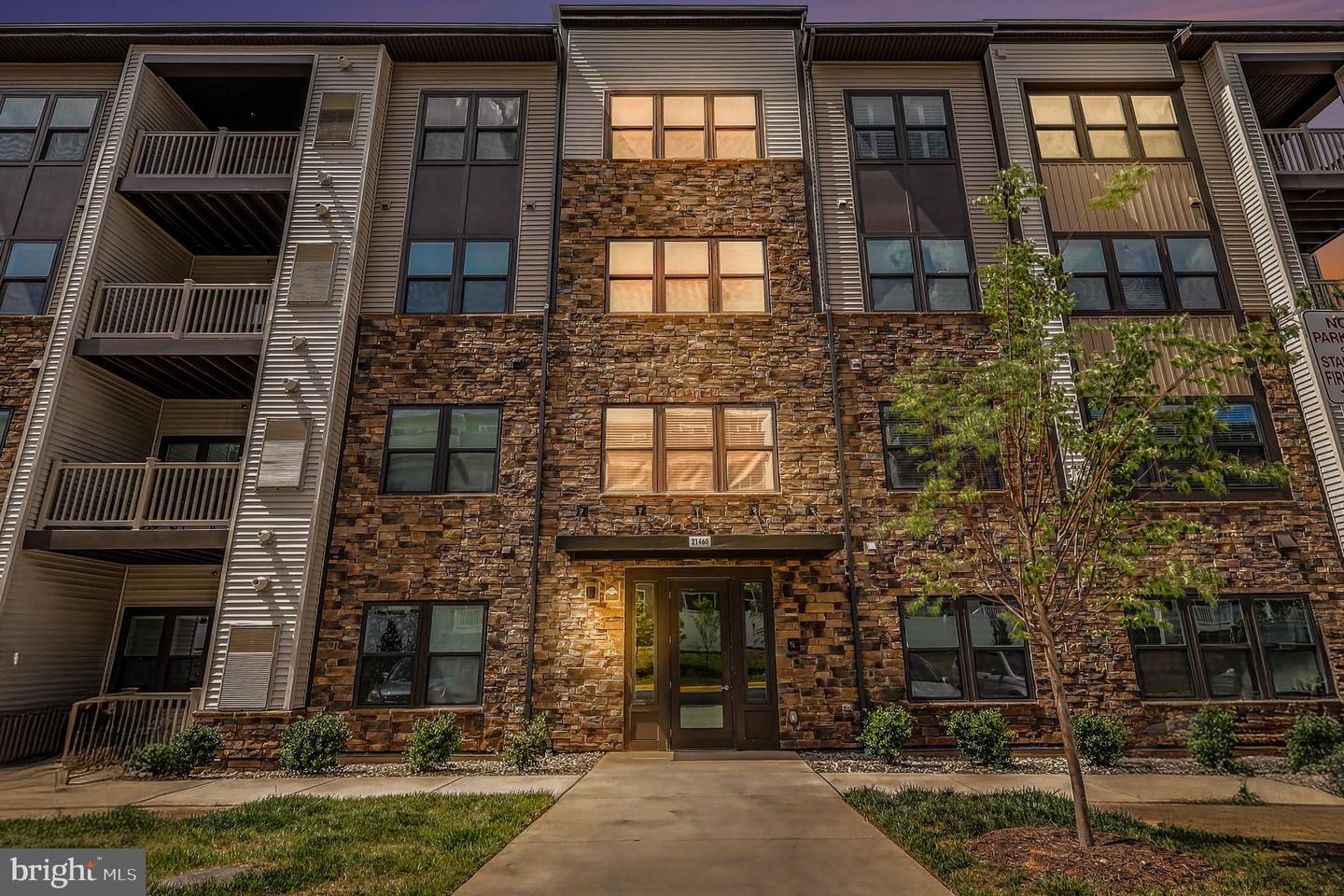21460 Mount Sterling Terrace #303