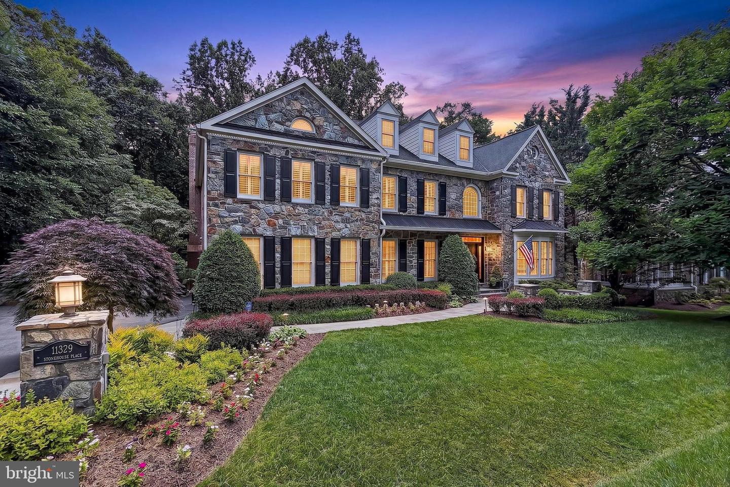 11329 Stonehouse Place