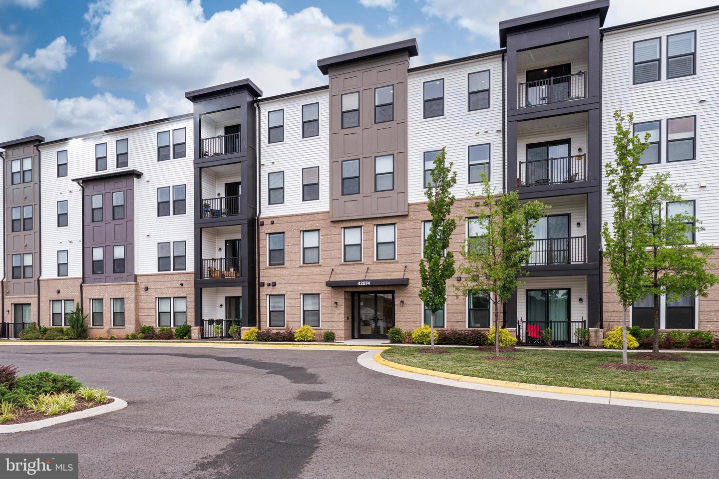 42874 Firefly Sonata Terrace #403
