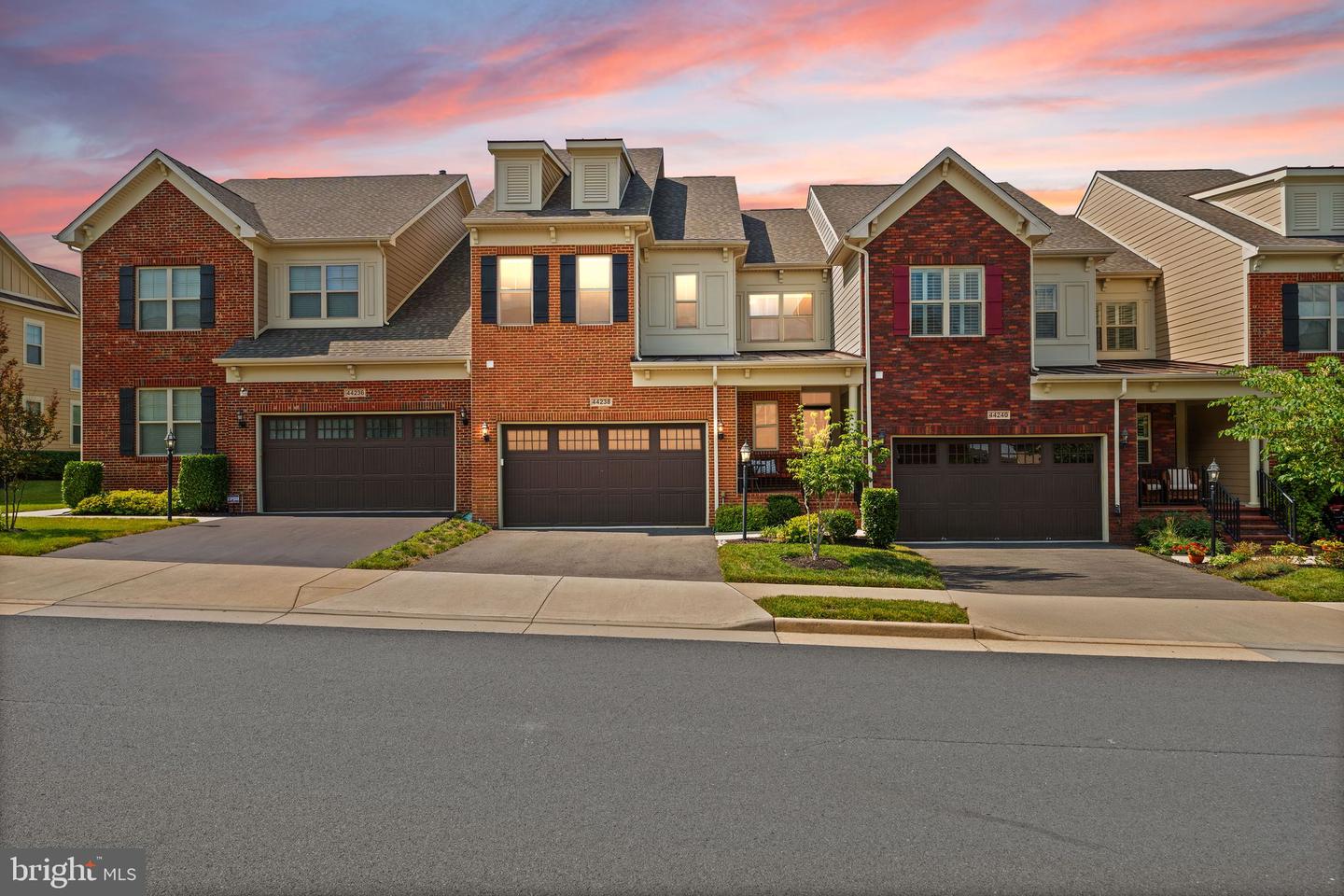 44238 Silverpalm Grove Terrace