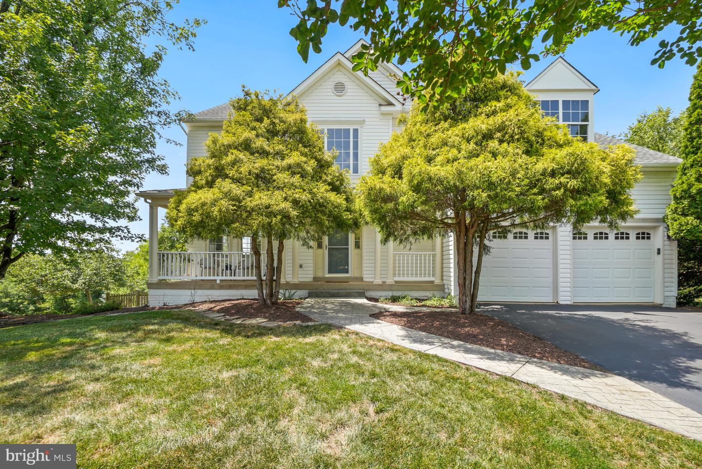 801 Santmyer Drive SE