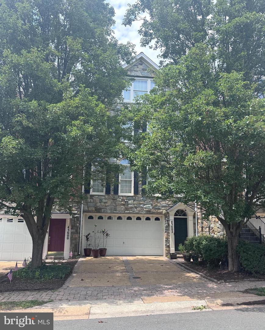43602 Beaver Creek Terrace