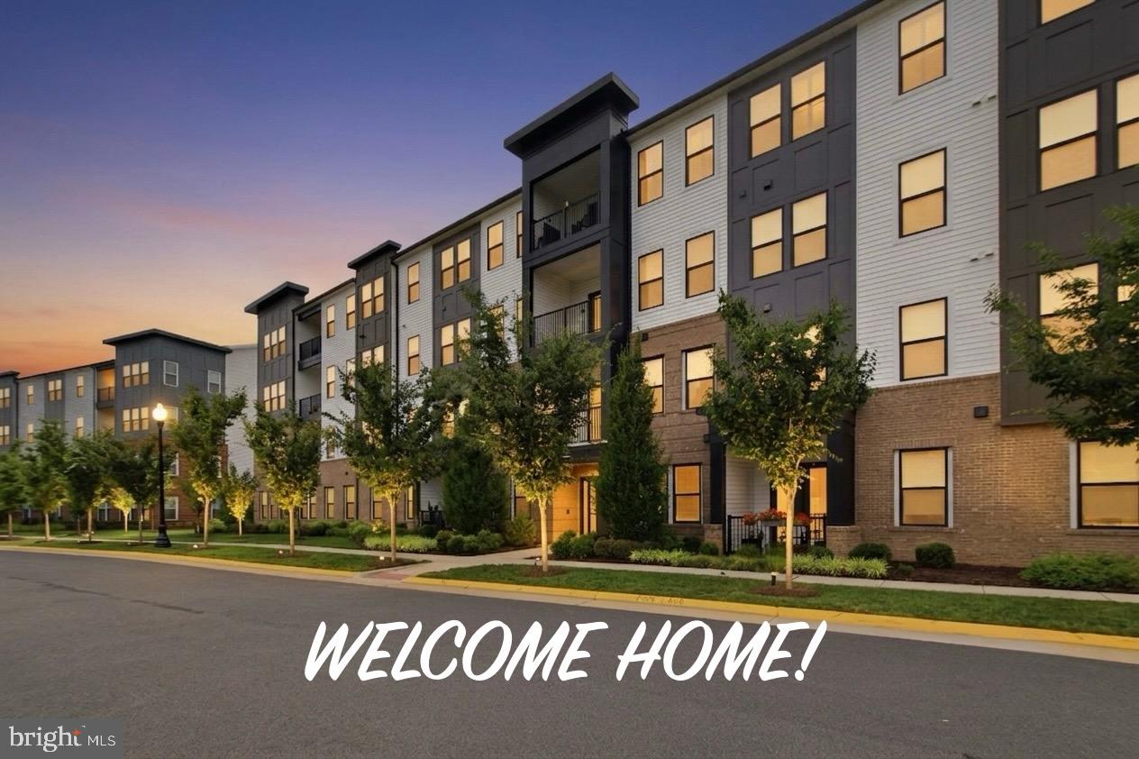 23639 Golden Embers Square #302