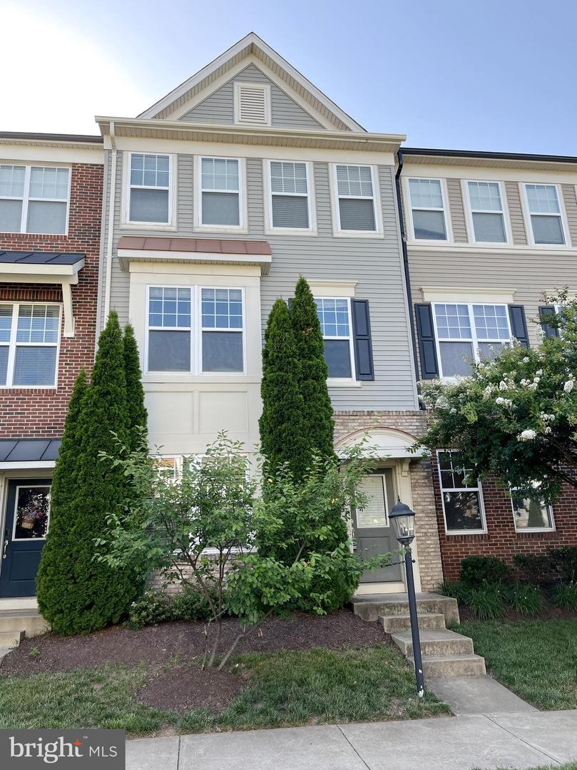44035 Peirosa Terrace