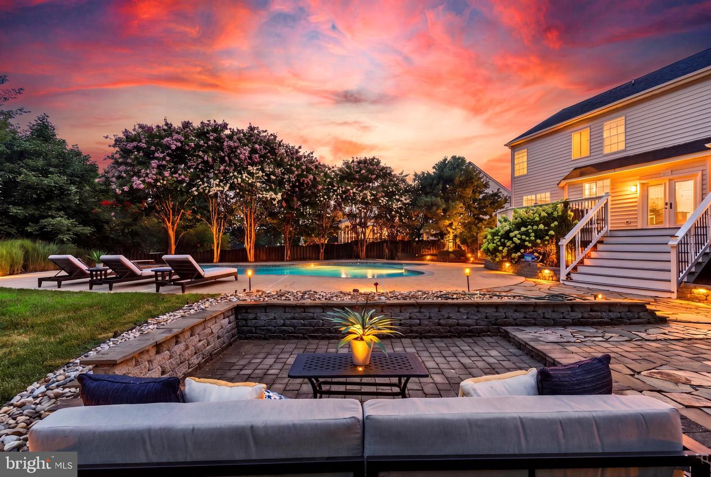 22082 Water Run Court, Ashburn