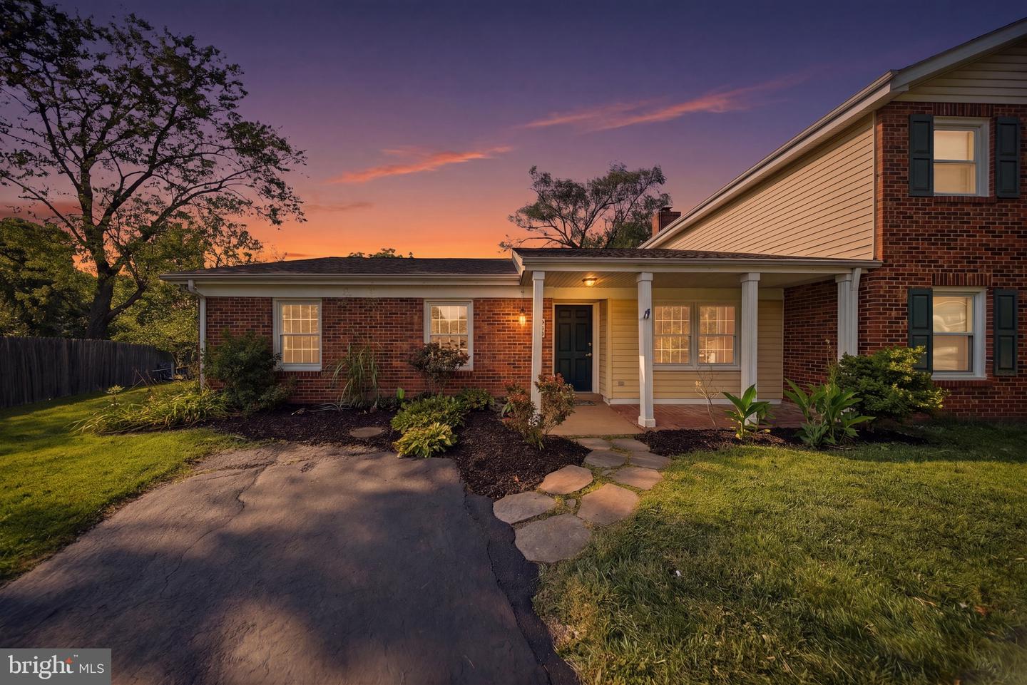 413 Harding Court
