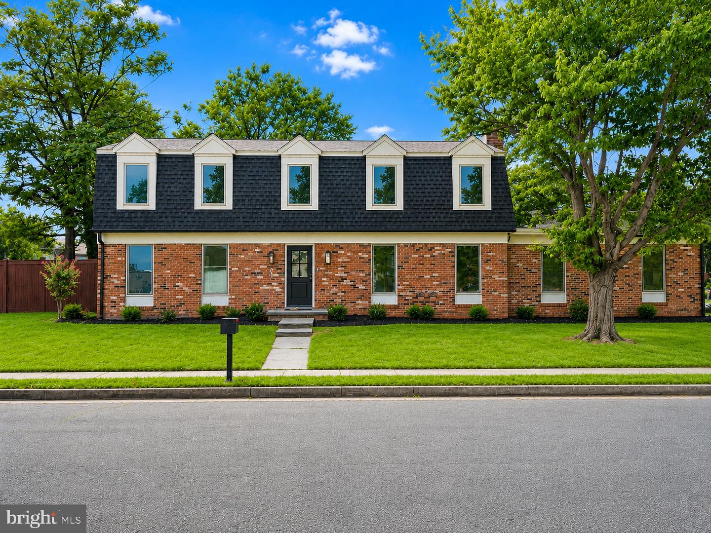 401 Crestwood SW