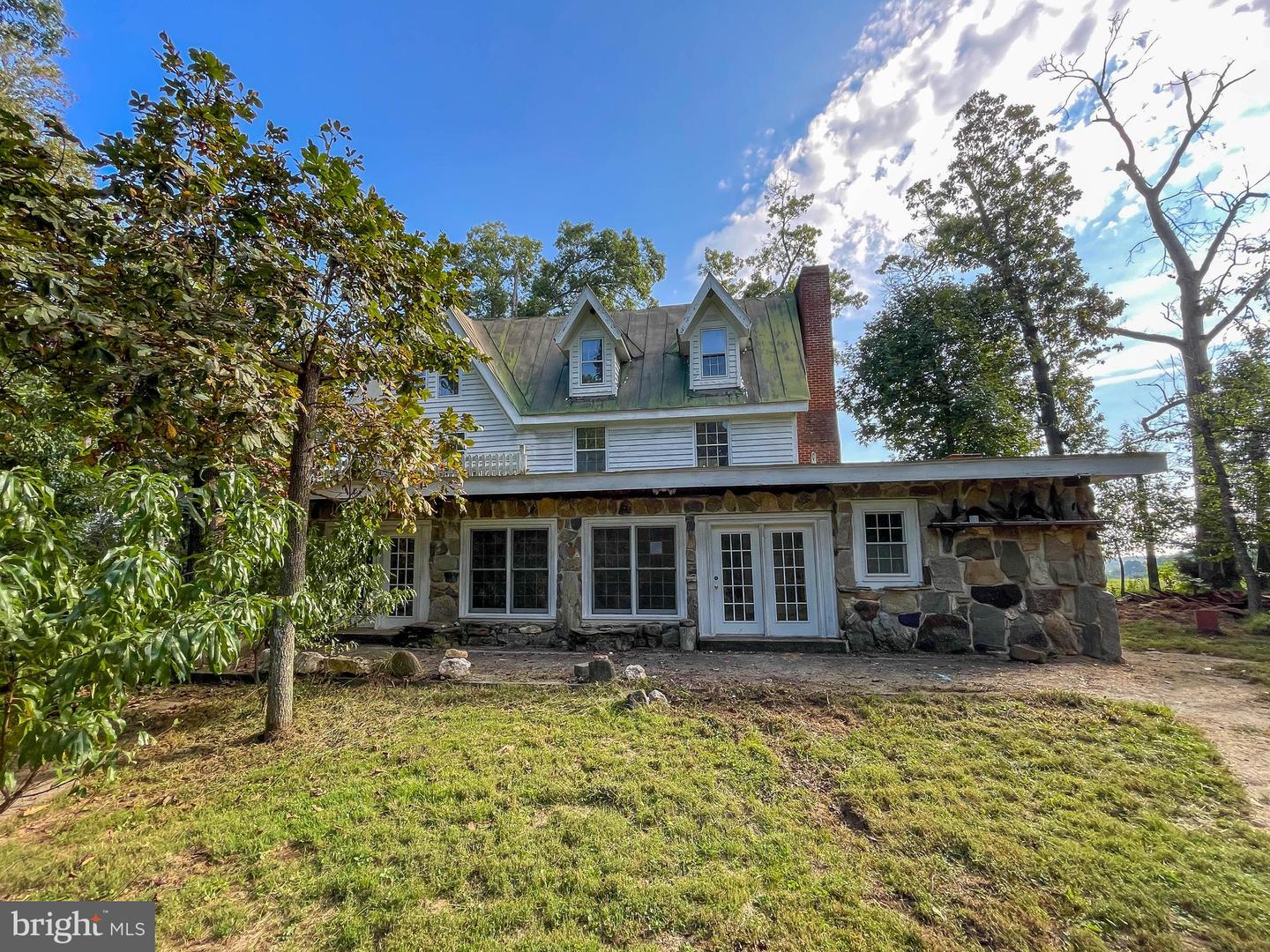 188 Bear Shop Lane, Reva