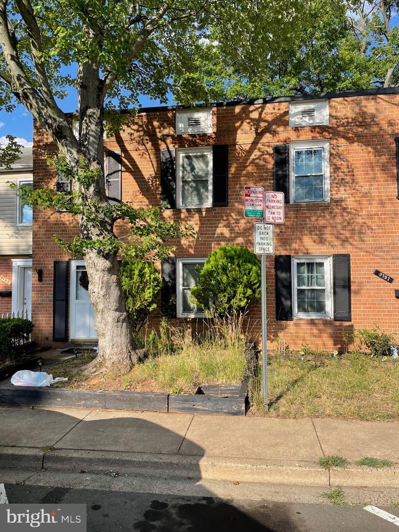 9755 Beech Place, Manassas