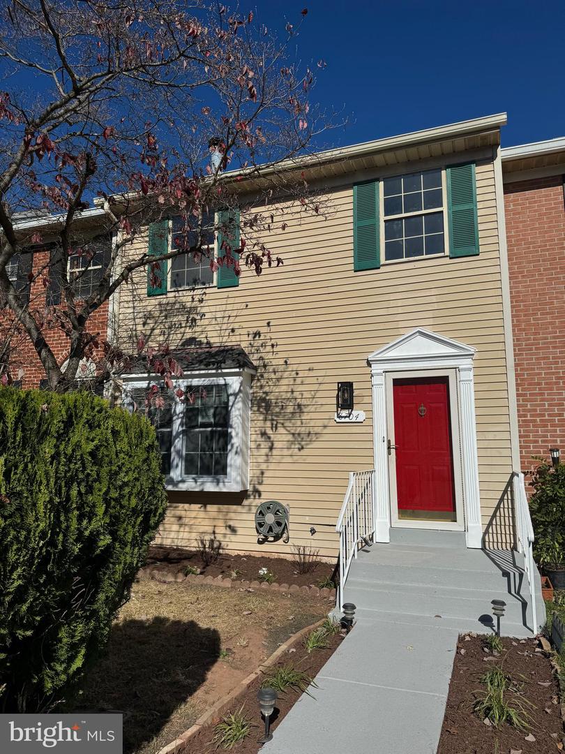8704 Ditmars Court, Manassas