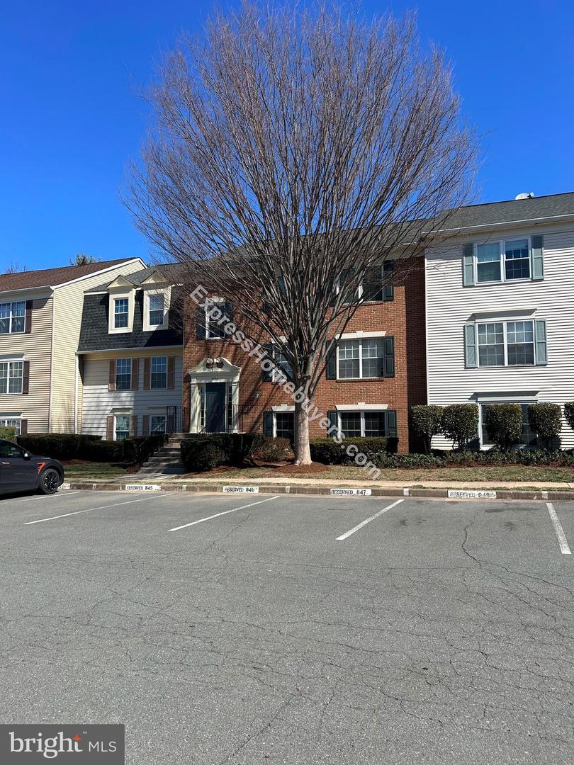 9230 Caspian Way #301, Manassas