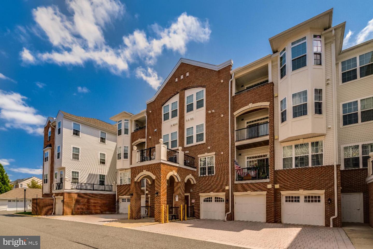 10273 Fountain Circle #202, Manassas