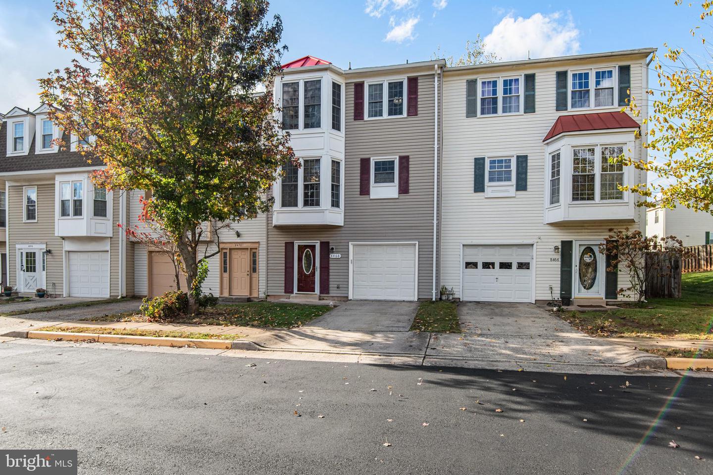 8468 Battle Court, Manassas