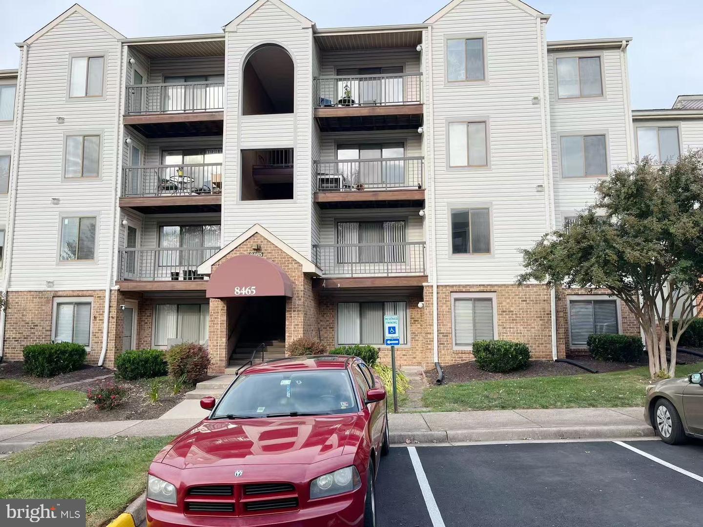 8465 Crozier Court #104, Manassas