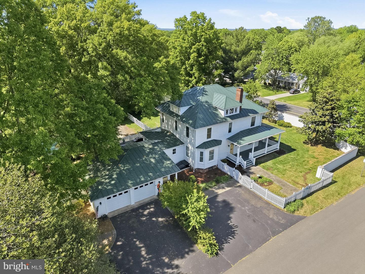 9026 Sudley Road, Manassas
