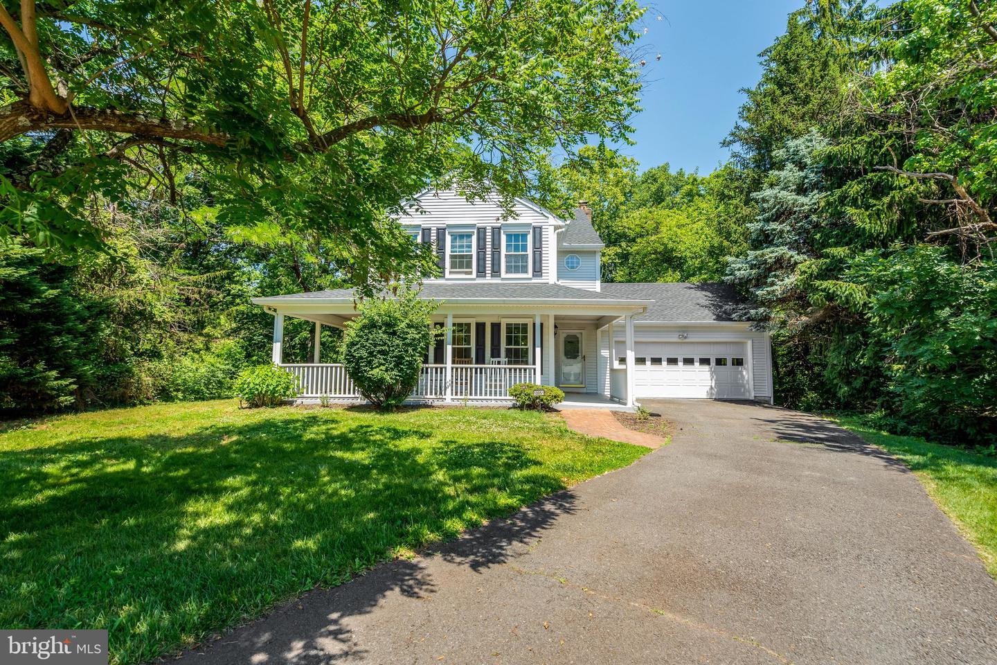 10051 Field Court, Manassas