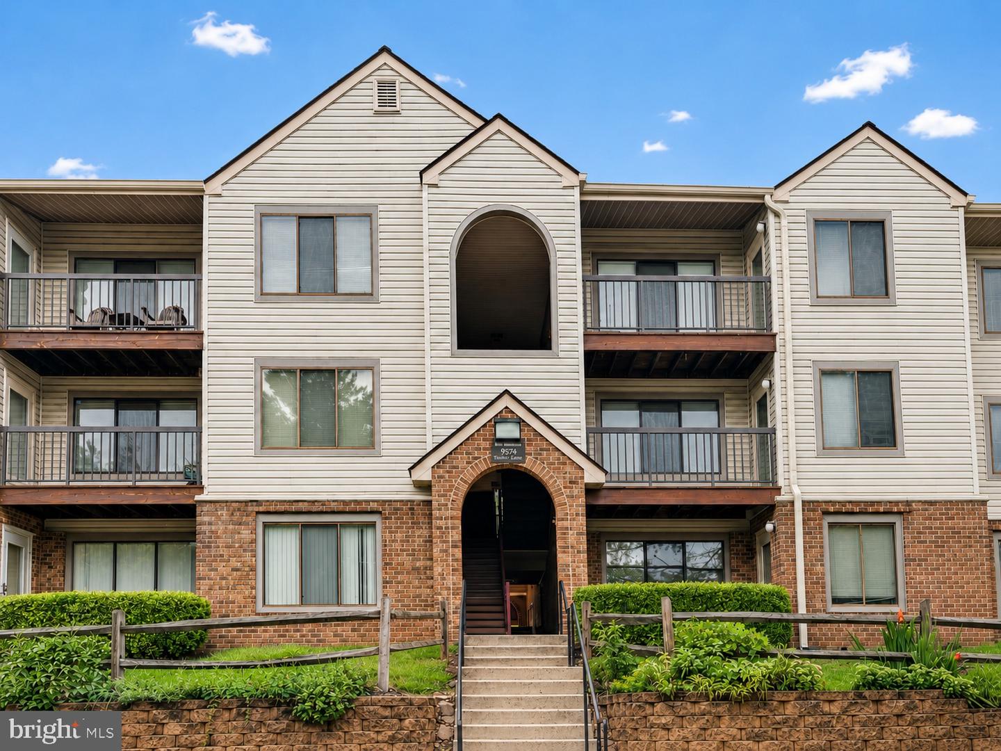 9574 Jayhawk Terrace #102