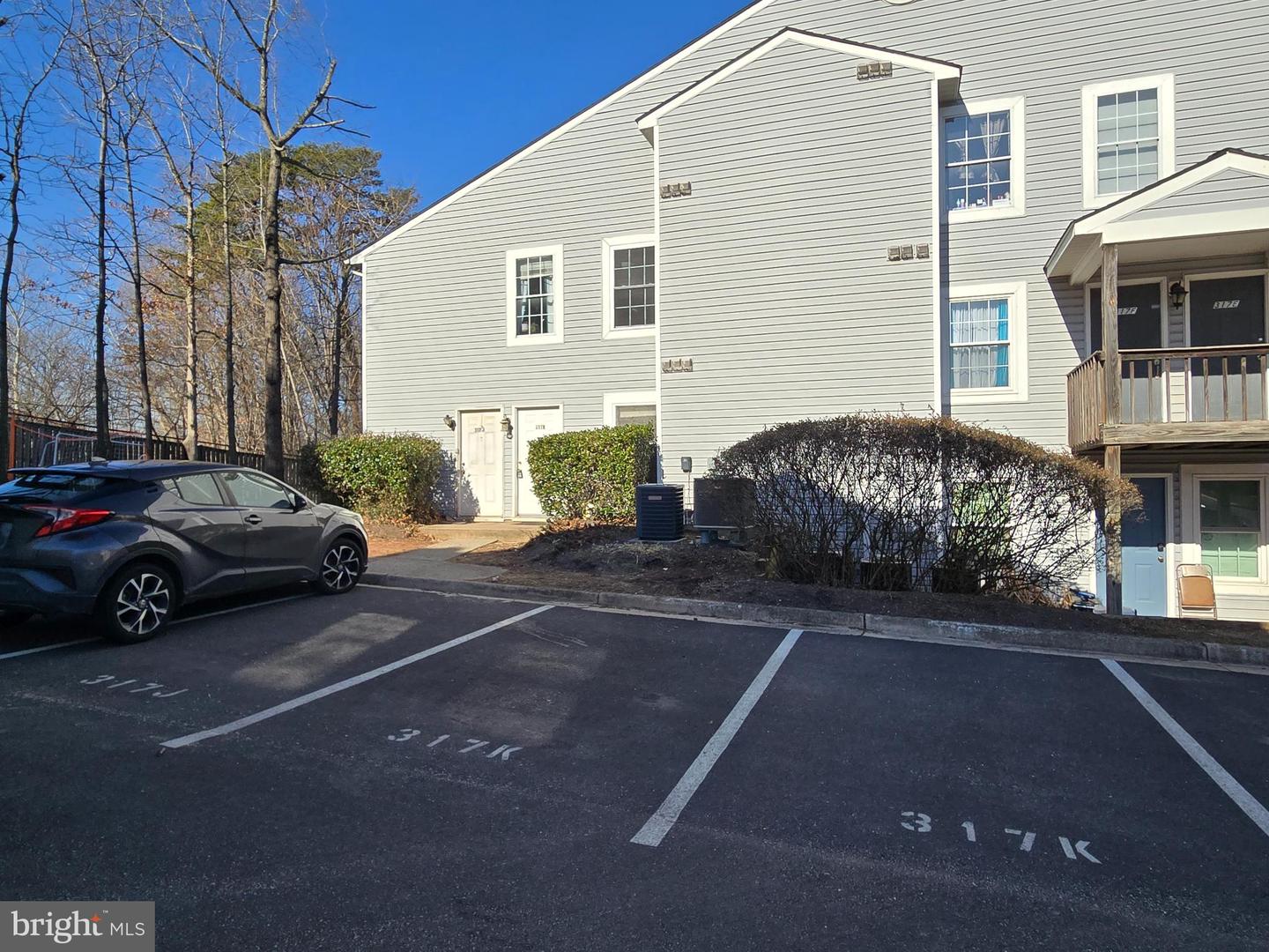 317 Moseby Court #48, Manassas Park