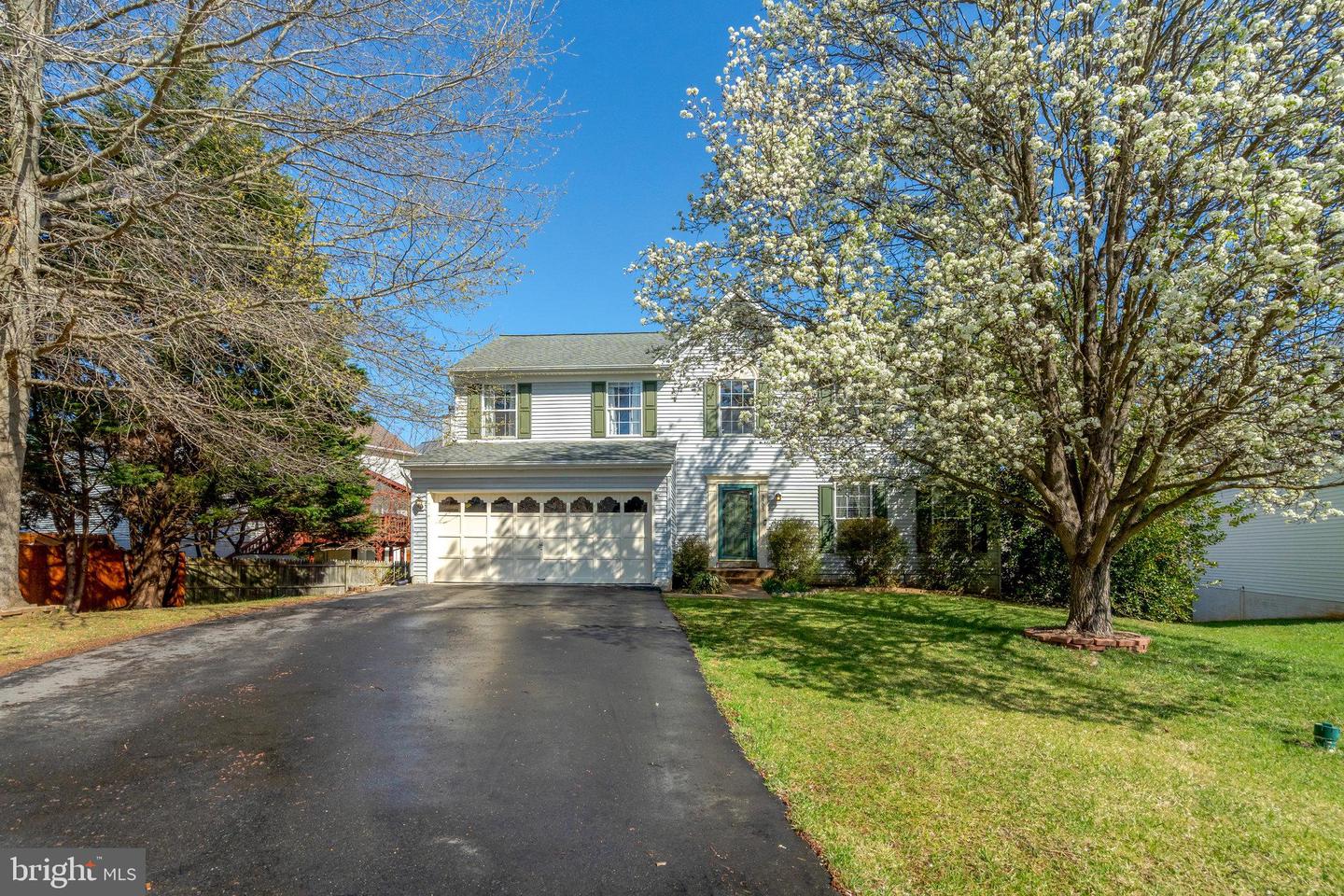9303 Karen Court, Manassas Park