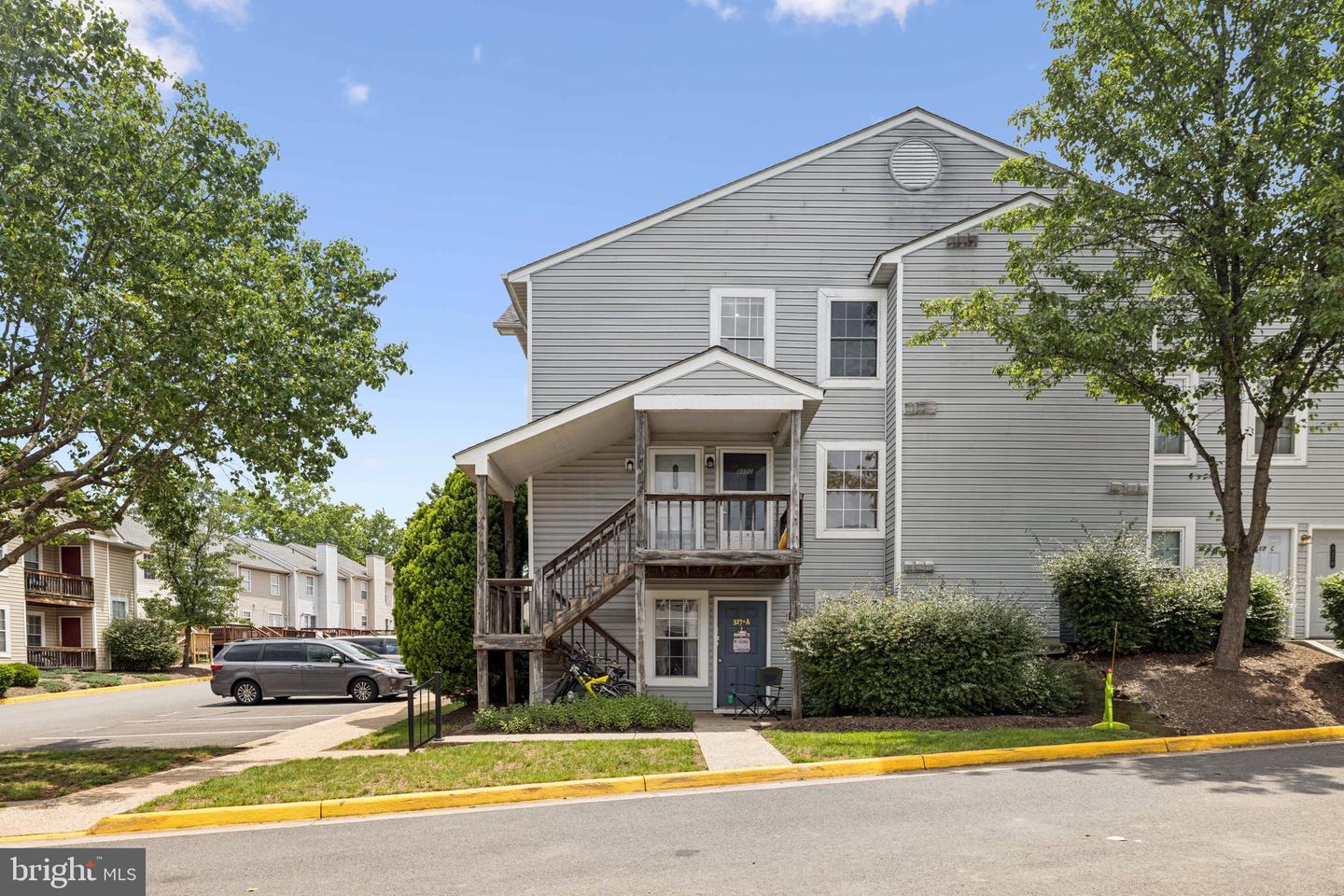 317 Moseby Court #b, Manassas Park