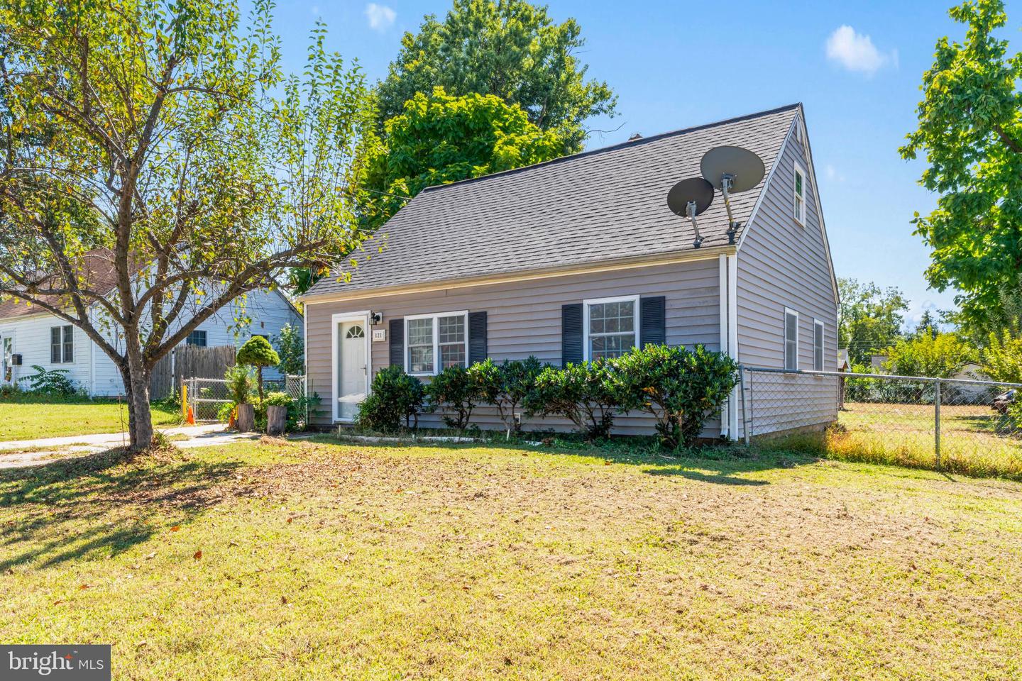 121 Cabbel Drive, Manassas Park