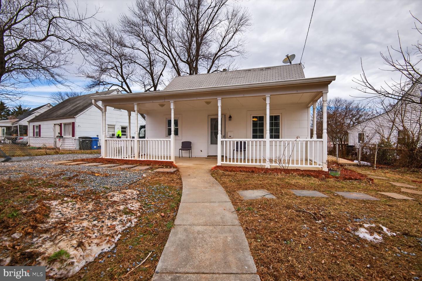 124 Polk Drive, Manassas Park